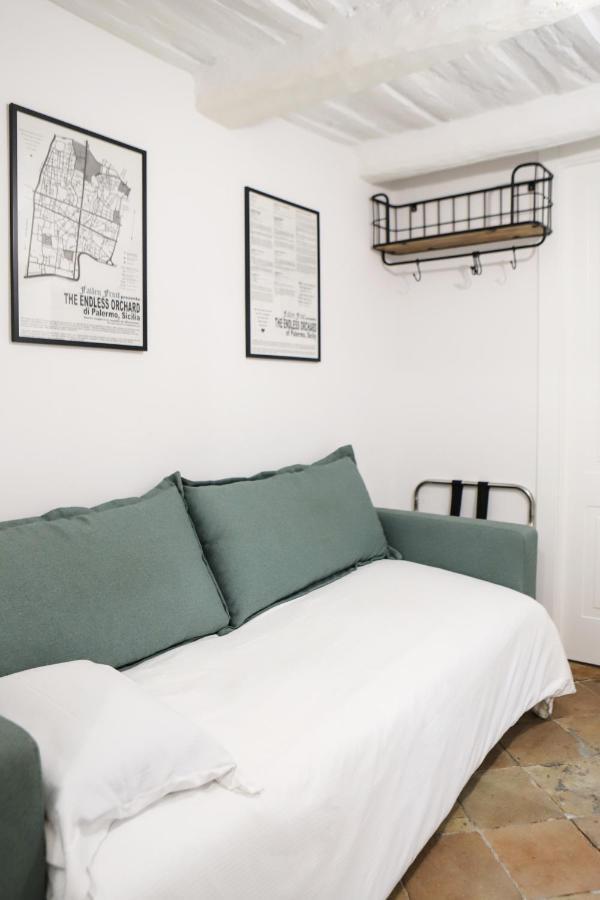 Pizzofalcone Studio By Wonderful Italy Apartamento Nápoles Exterior foto